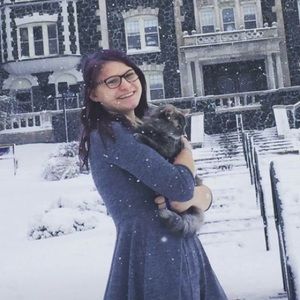 Meet your Posher, Hannah